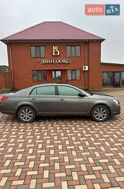 Седан Toyota Avalon 2006 в Татарбунарах