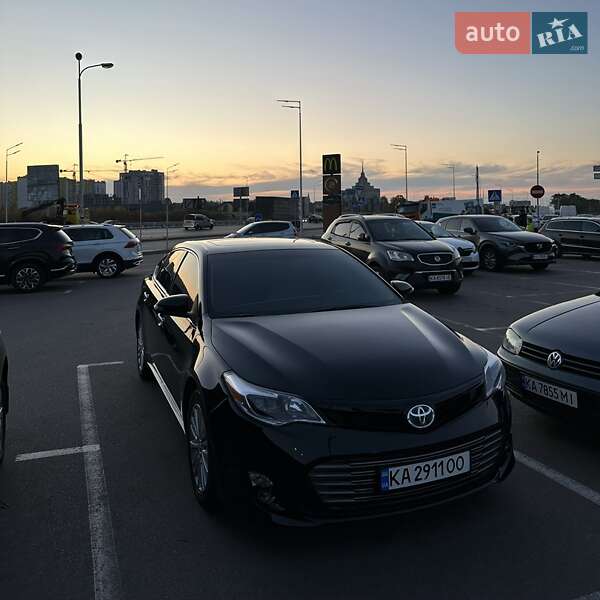 Toyota Avalon 2013