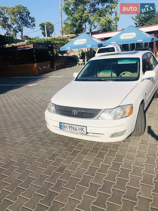 Toyota Avalon 2002