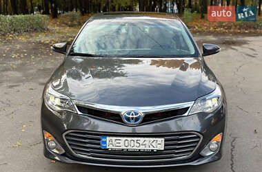 Седан Toyota Avalon 2014 в 