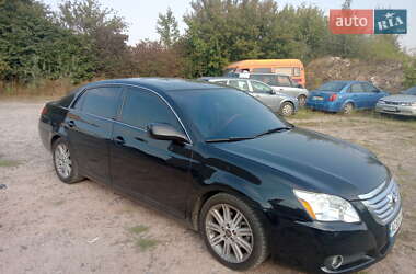 Седан Toyota Avalon 2007 в Ківерцях