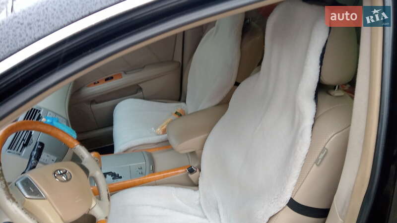 Седан Toyota Avalon 2007 в Ківерцях