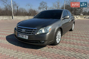 Седан Toyota Avalon 2006 в Білій Церкві