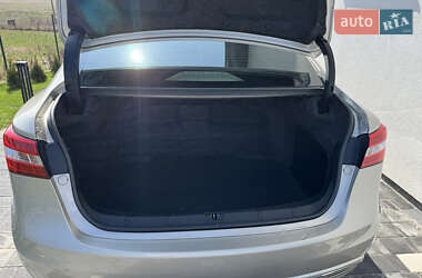 Седан Toyota Avalon 2014 в 