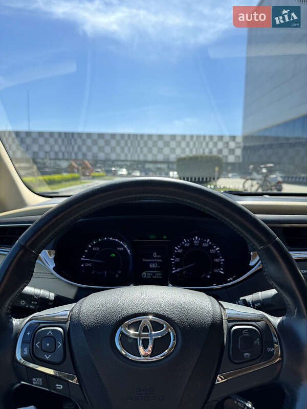 Седан Toyota Avalon 2014 в Одессе