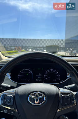 Седан Toyota Avalon 2014 в 