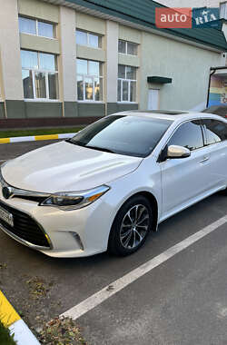 Седан Toyota Avalon 2016 в 