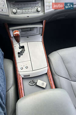 Седан Toyota Avalon 2006 в 