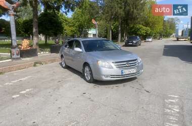 Седан Toyota Avalon 2006 в 