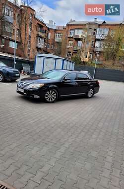 Седан Toyota Avalon 2010 в 