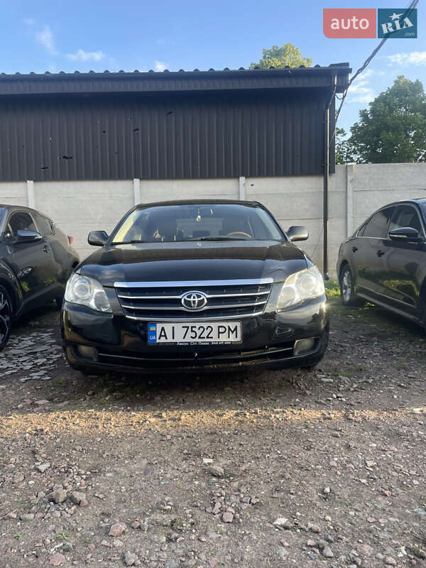 Седан Toyota Avalon 2006 в Чернигове
