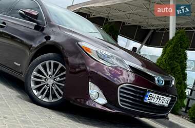Седан Toyota Avalon 2013 в 
