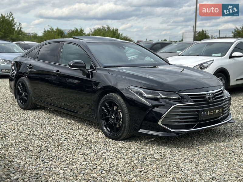 Toyota Avalon 2018