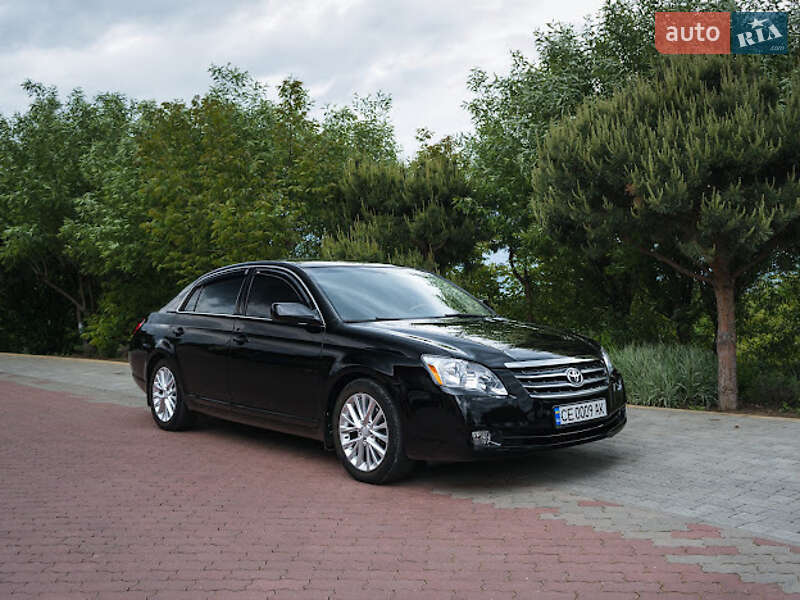 Седан Toyota Avalon 2006 в Чернівцях