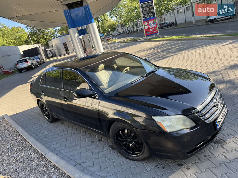 Седан Toyota Avalon 2006 в Одесі