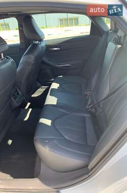Седан Toyota Avalon 2018 в 
