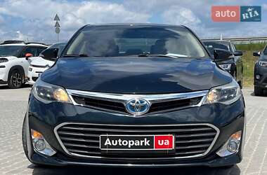 Седан Toyota Avalon 2014 в 