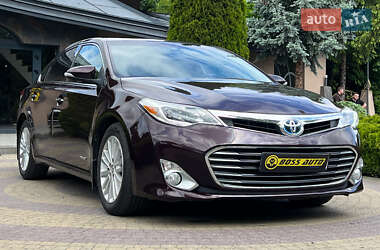 Седан Toyota Avalon 2013 в Львові