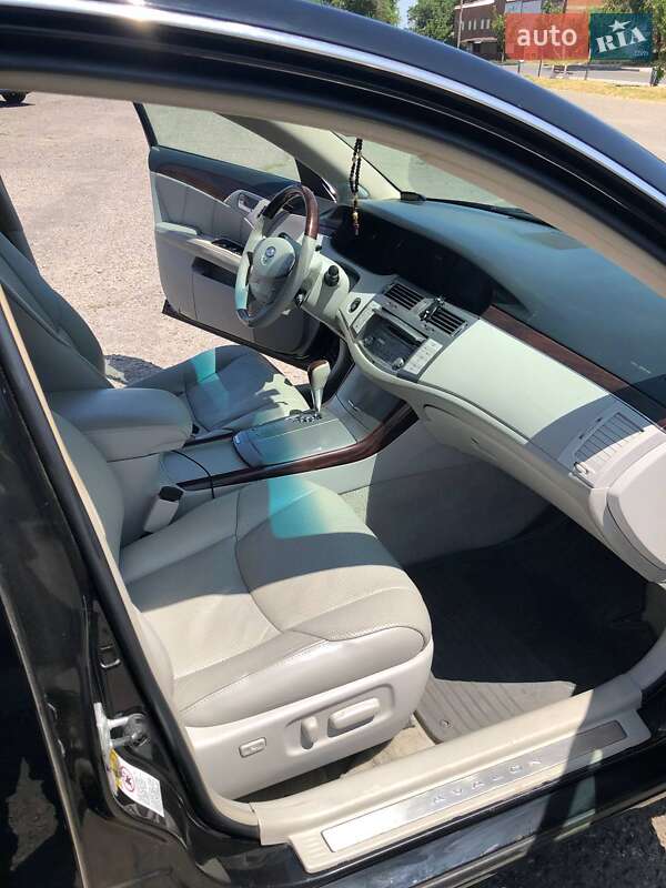 Седан Toyota Avalon 2008 в Черноморске