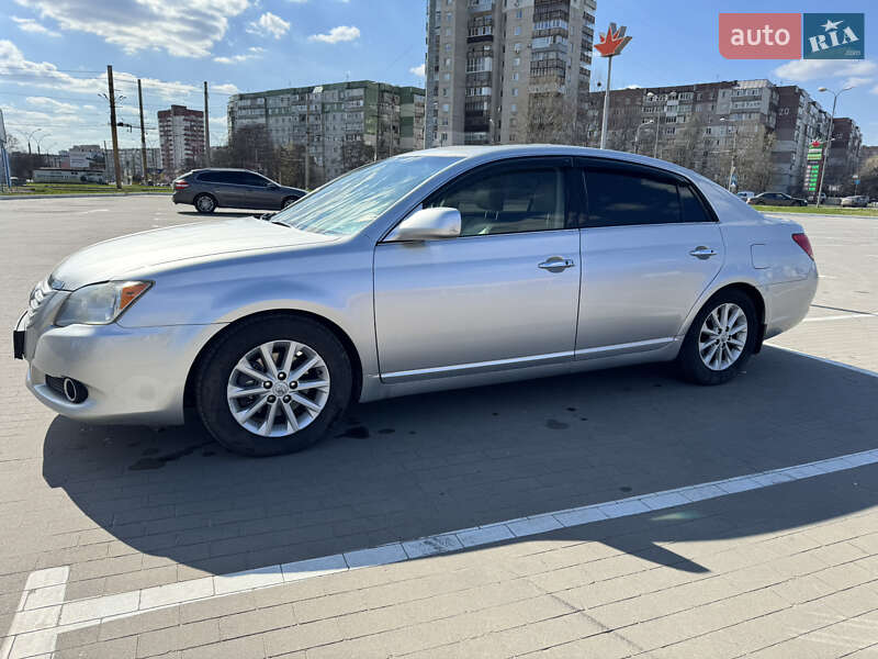 Toyota Avalon 2008