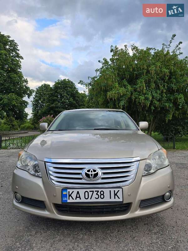 Toyota Avalon 2008
