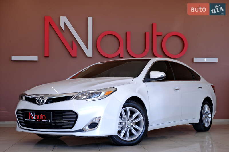Toyota Avalon 2014