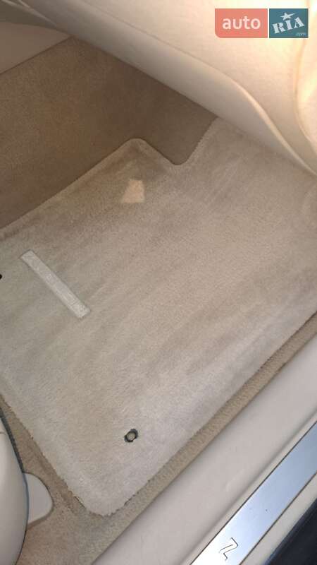 Седан Toyota Avalon 2006 в Измаиле