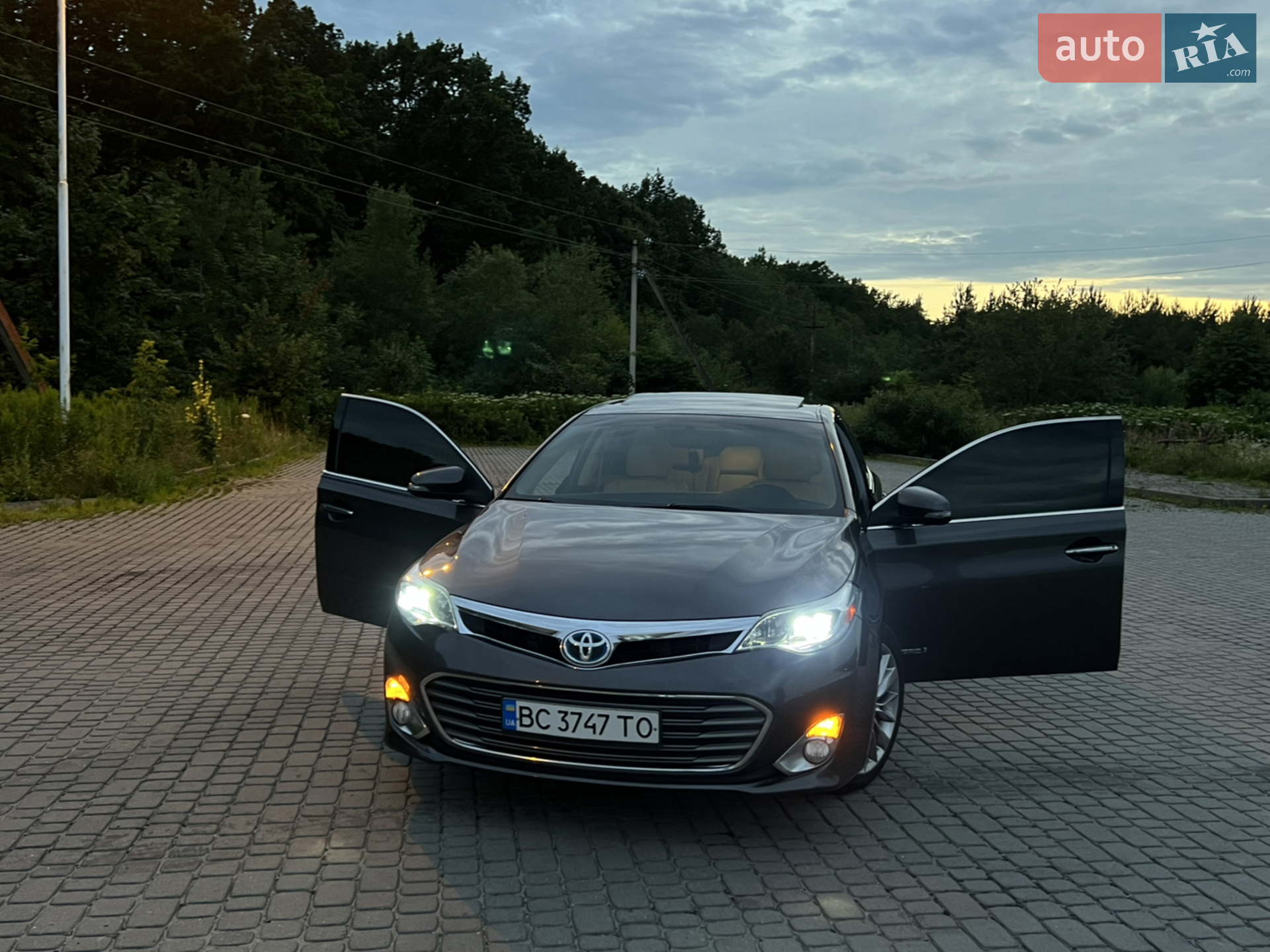2013 Toyota Avalon - мініатюра 23