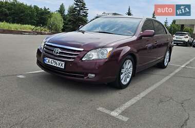 Седан Toyota Avalon 2006 в Києві