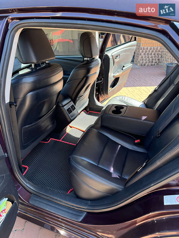 Седан Toyota Avalon 2017 в Києві