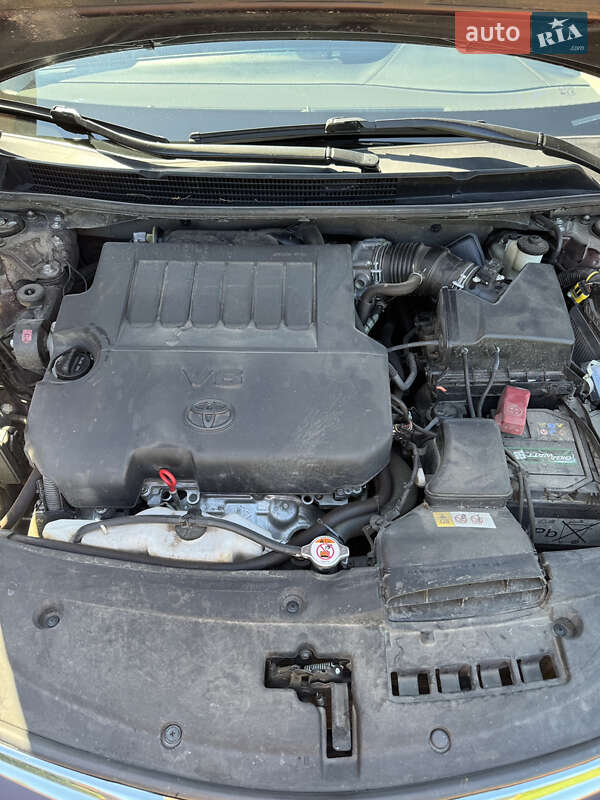 Седан Toyota Avalon 2017 в Києві