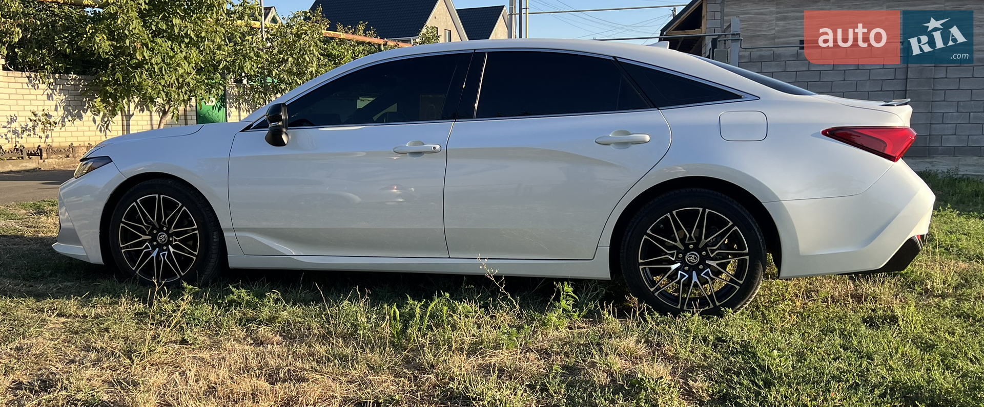 2019 Toyota Avalon - мініатюра 5