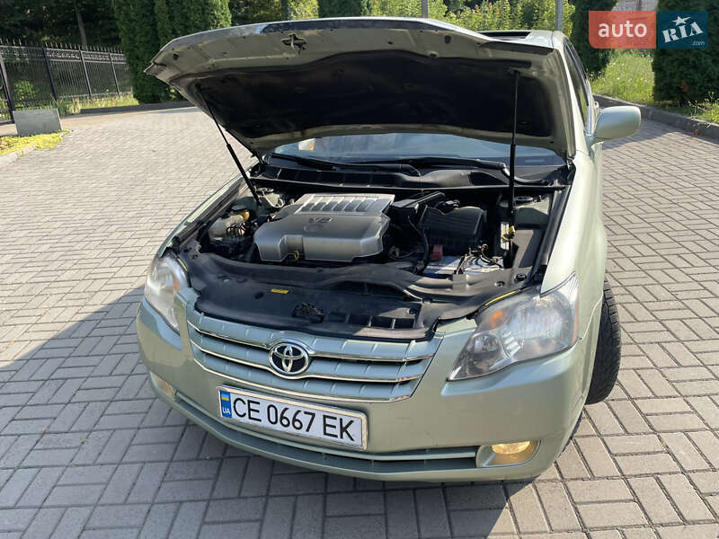 Седан Toyota Avalon 2006 в Прилуках