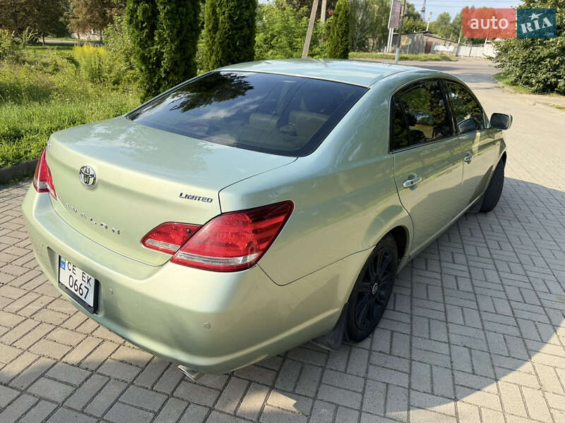 Седан Toyota Avalon 2006 в Прилуках