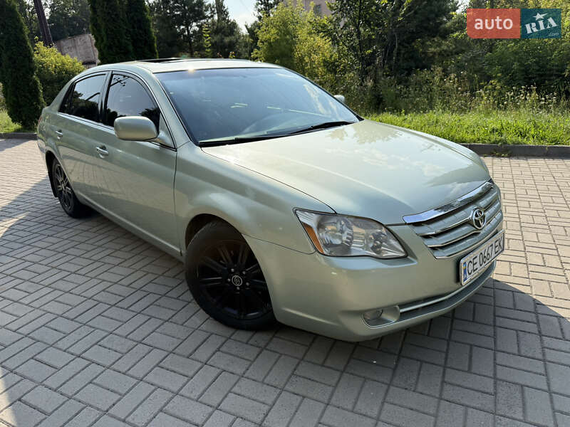 Седан Toyota Avalon 2006 в Прилуках