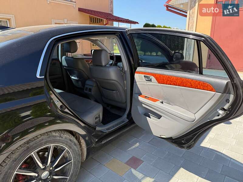 Седан Toyota Avalon 2006 в Львові
