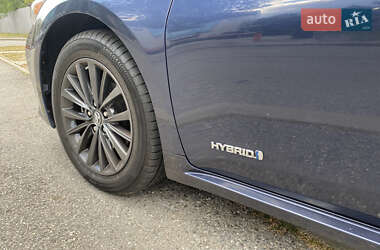 Седан Toyota Avalon 2017 в 