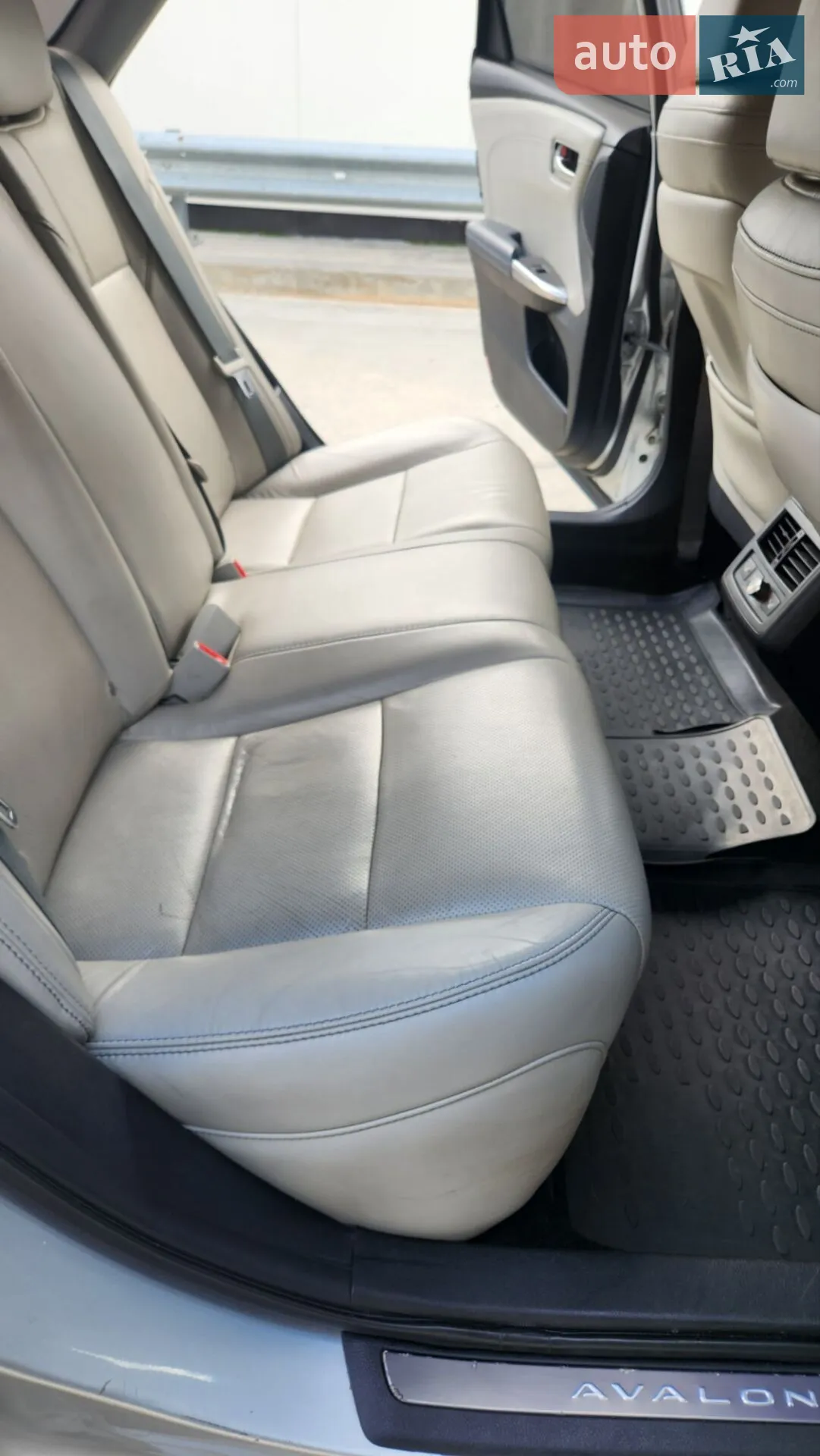 2014 Toyota Avalon - мініатюра 21
