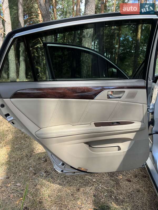 Седан Toyota Avalon 2007 в Києві