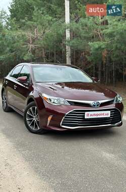 Седан Toyota Avalon 2017 в Белогородке