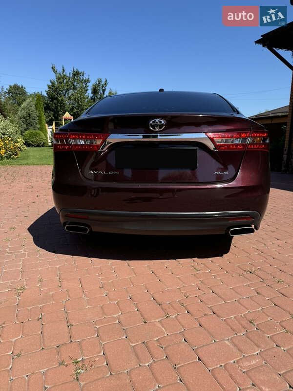 Седан Toyota Avalon 2017 в Києві