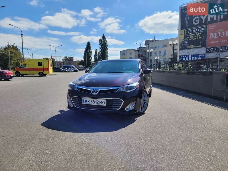 Седан Toyota Avalon 2014 в Харькове