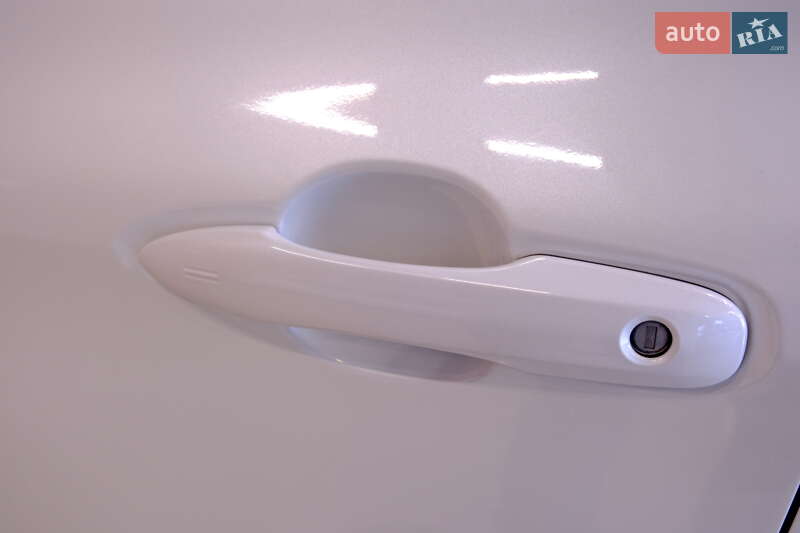 Седан Toyota Avalon 2019 в Одессе фото 66 Седан Toyota Avalon 2019 в Одессе