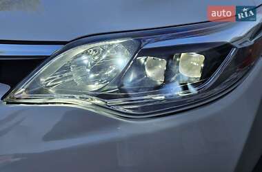 Седан Toyota Avalon 2017 в  фото 11 Седан Toyota Avalon 2017 в