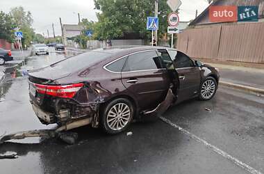 Седан Toyota Avalon 2013 в Ізмаїлі