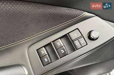 Седан Toyota Avalon 2018 в 