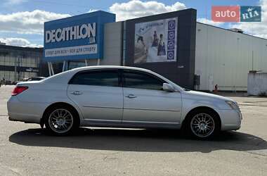 Седан Toyota Avalon 2006 в 