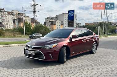 Седан Toyota Avalon 2015 в Хмельницькому
