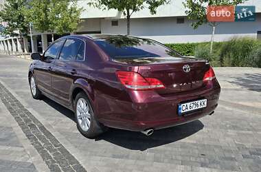 Седан Toyota Avalon 2006 в 