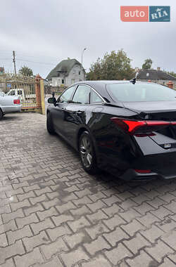 Седан Toyota Avalon 2020 в 